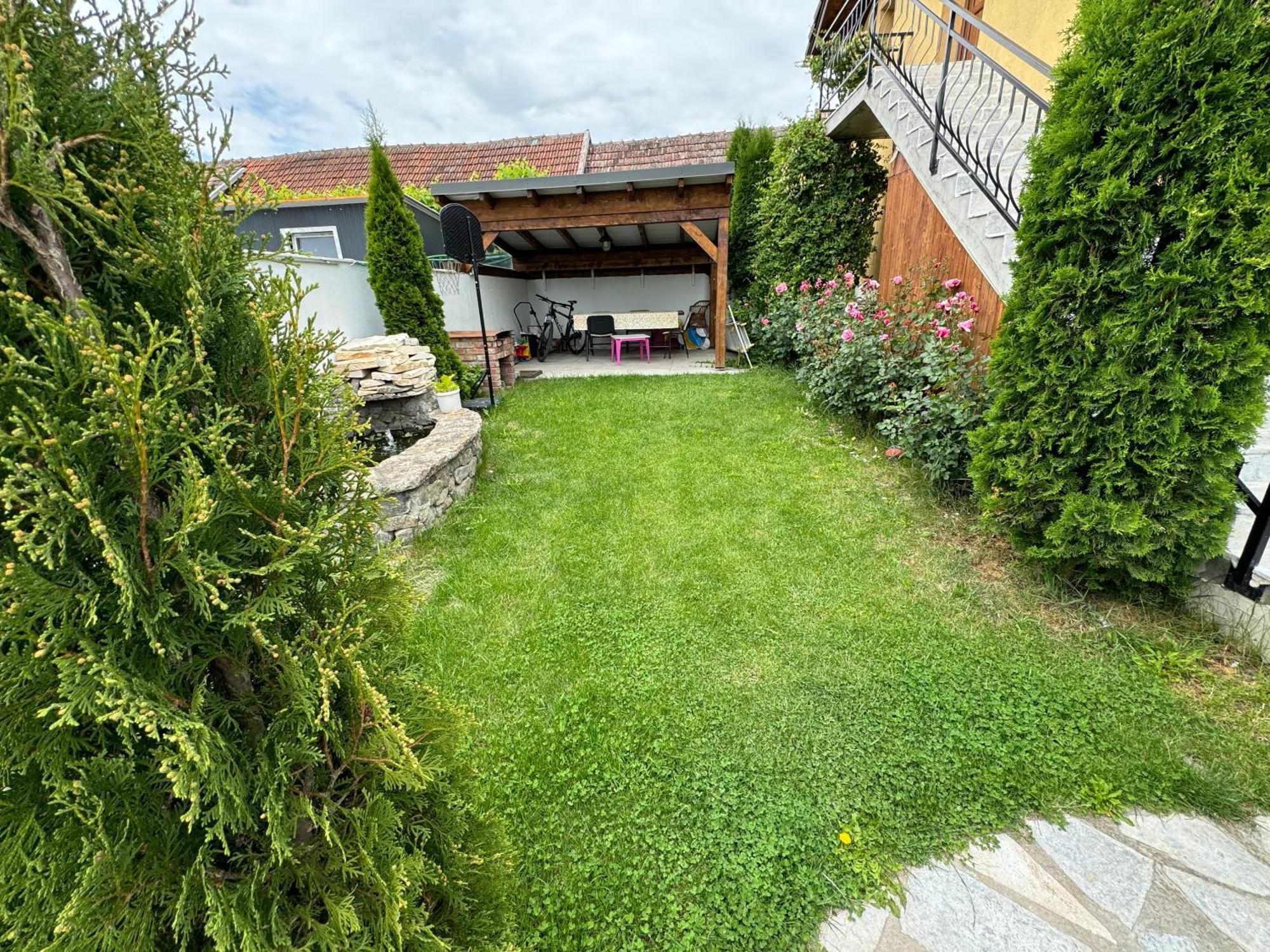 Casa Smarald Turda Noua Hotell Eksteriør bilde